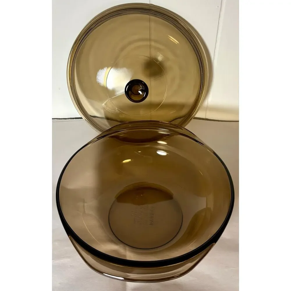 Vintage PYREX #024 AMBER Glass 2 Qt Casserole Dish, with PYREX Knob Lid, USA